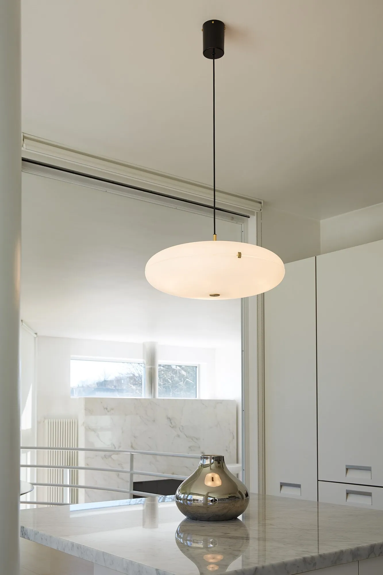 Luna Sospensione by Gio Ponti shown in context, image 1