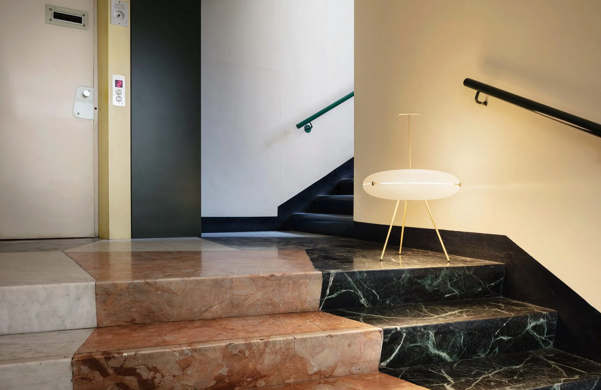 Luna Orizzontale by Gio Ponti shown in context, image 1