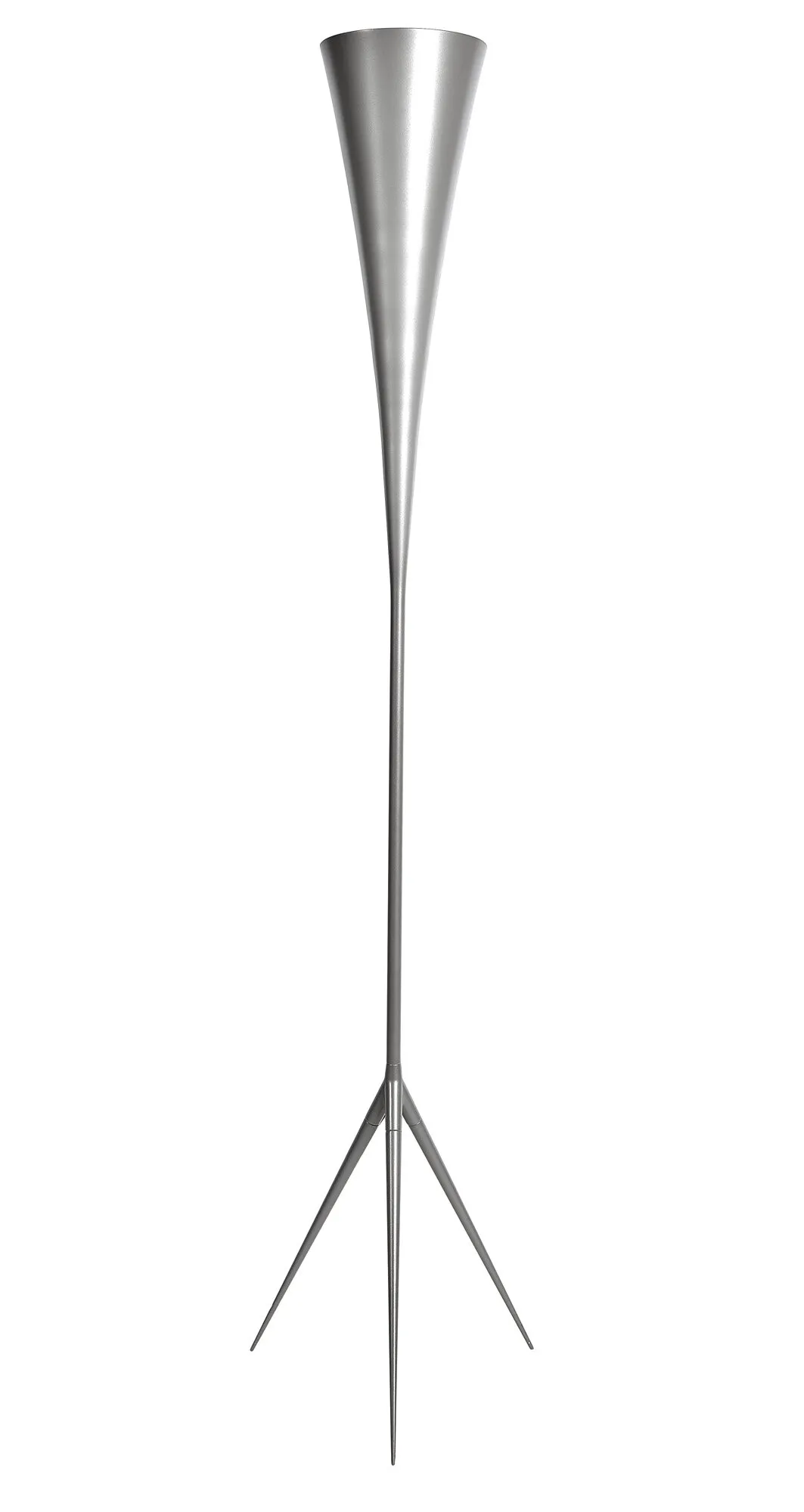 De-Lux “B” by Gio Ponti shown in context, image 2