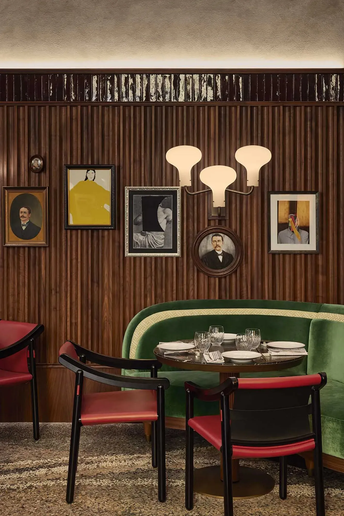 Interior view of Beefbar Milano, image 3