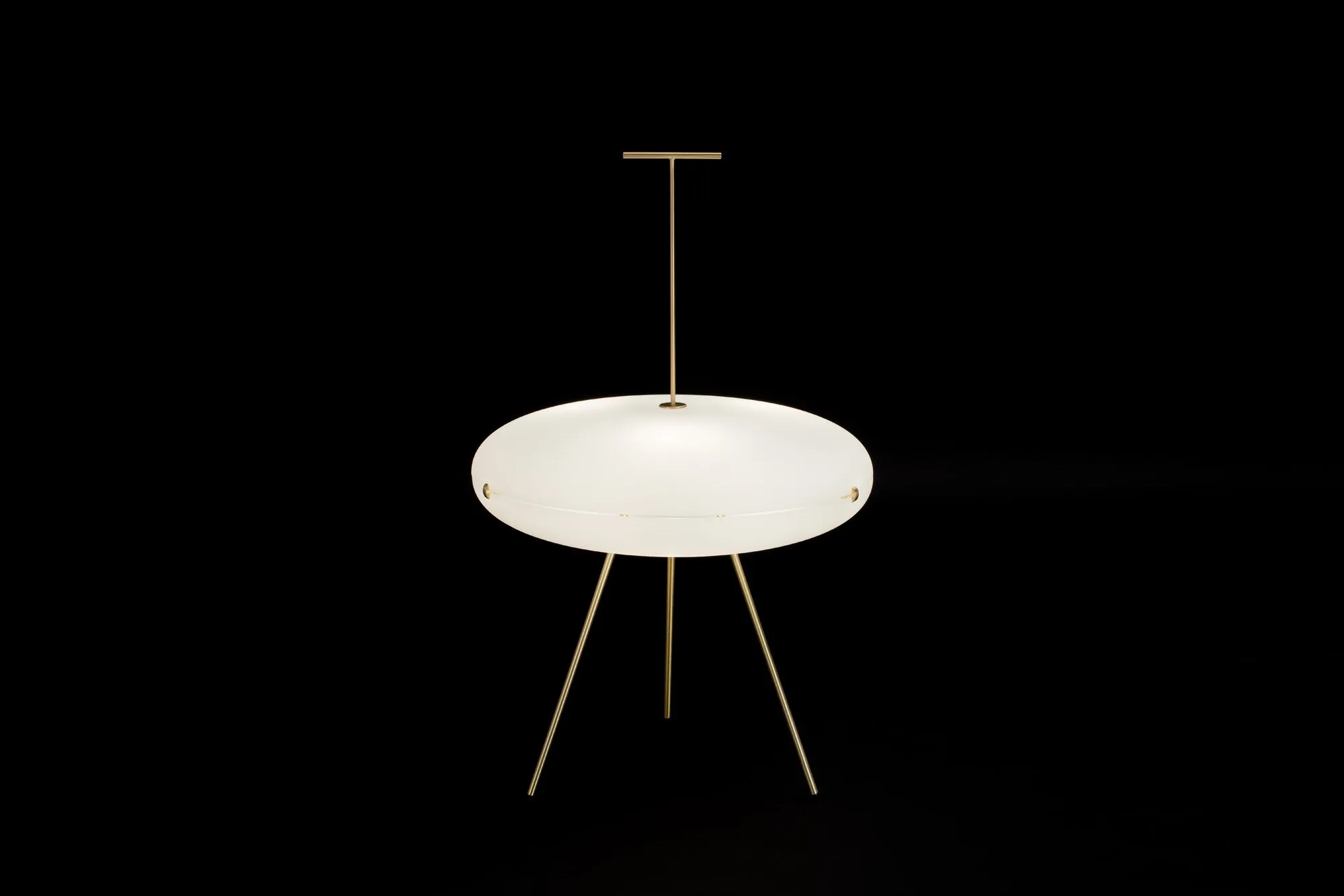 Luna Orizzontale by Gio Ponti shown in context, image 6